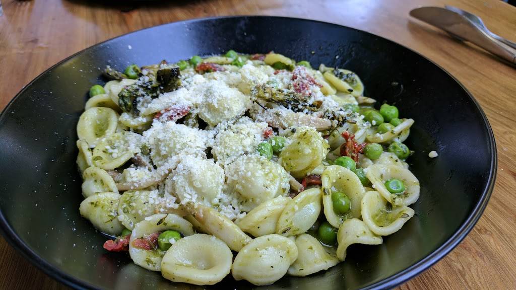 Pizzando | restaurant | 301 Healdsburg Ave, Healdsburg, CA 95448, USA | 7079225233 OR +1 707-922-5233