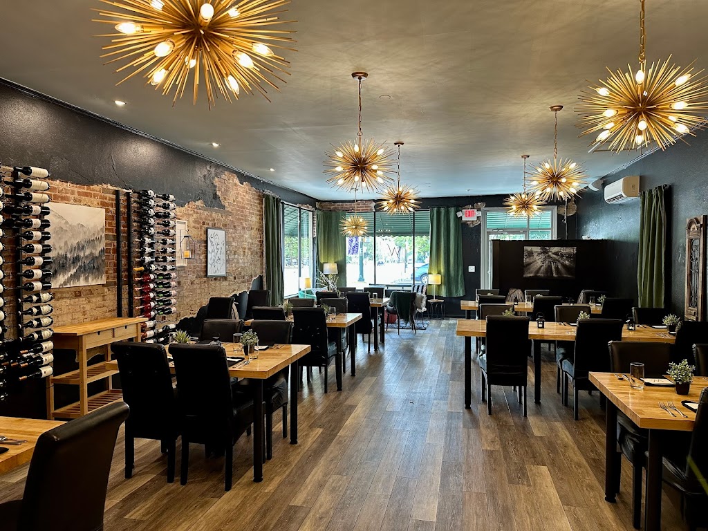 The Wildemount | restaurant | 200 Park Ave SW, Aiken, SC 29801, USA | 8032625269 OR +1 803-262-5269