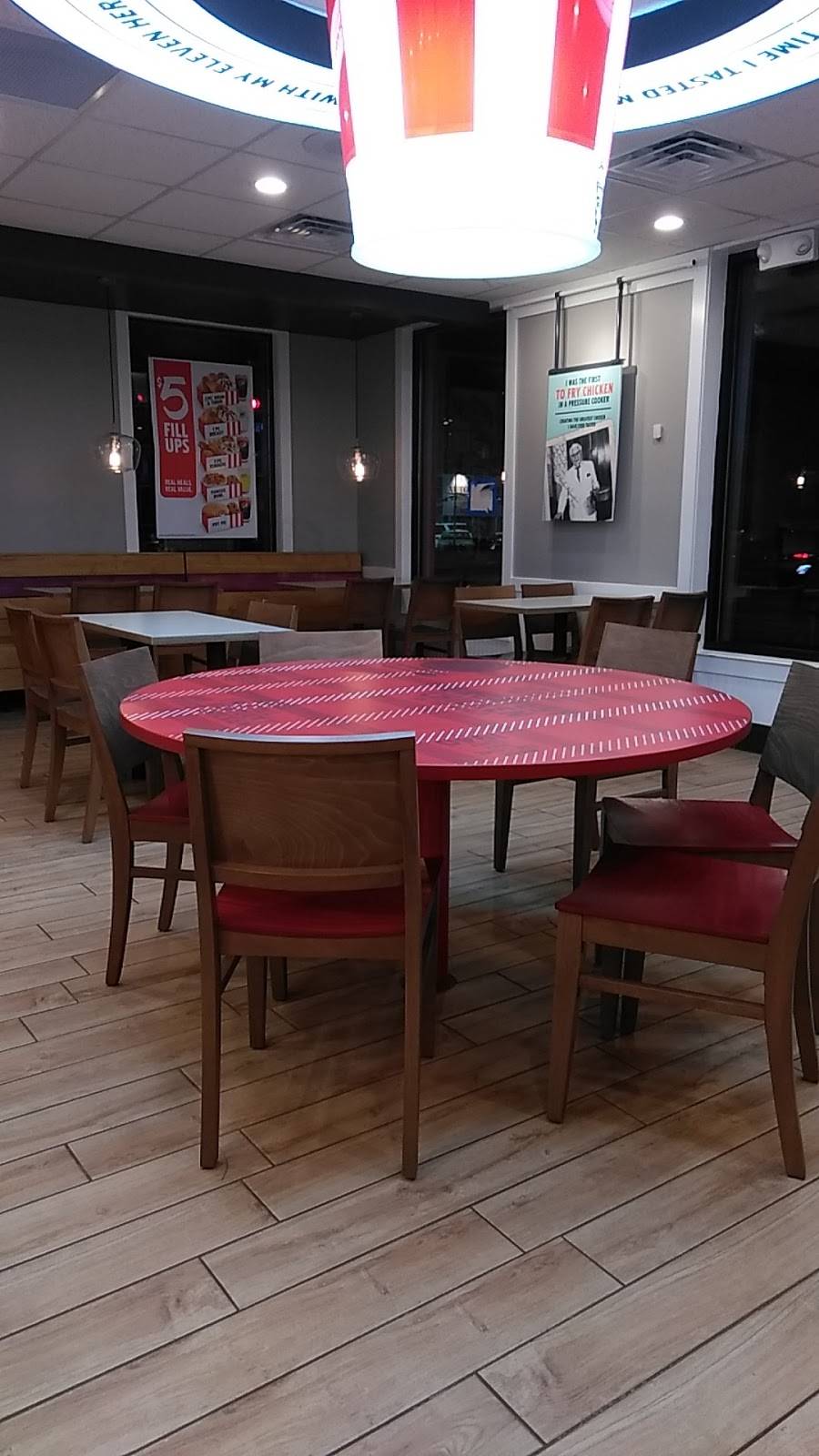 Taco Bell | meal takeaway | 1925 Lancaster Ave, Wilmington, DE 19805, USA | 3025751566 OR +1 302-575-1566