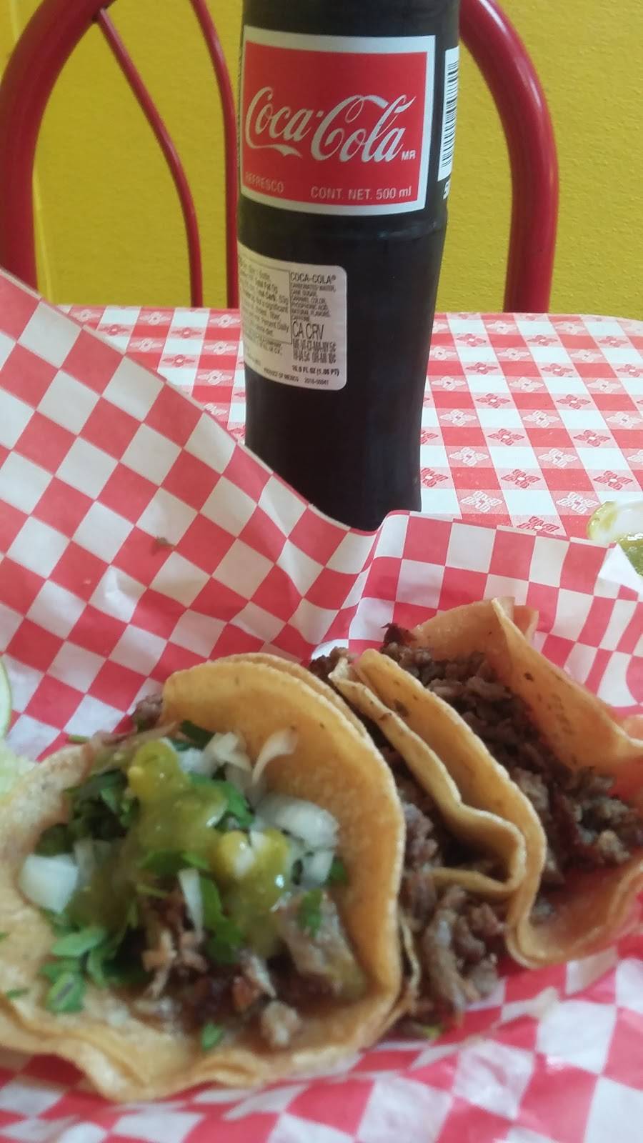 Cesar’s Tacos | restaurant | 3025 S Westmoreland Rd, Dallas, TX 75233, USA | 2143305003 OR +1 214-330-5003