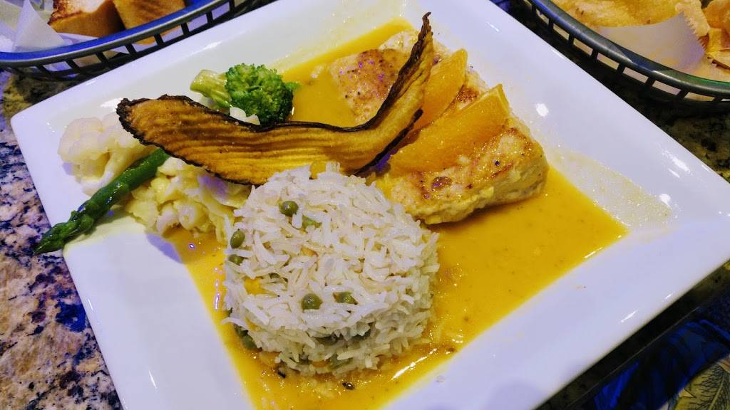 El Arrecife Mexican Seafood | restaurant | 8311 N Michigan Rd, Indianapolis, IN 46268, USA | 3177569911 OR +1 317-756-9911