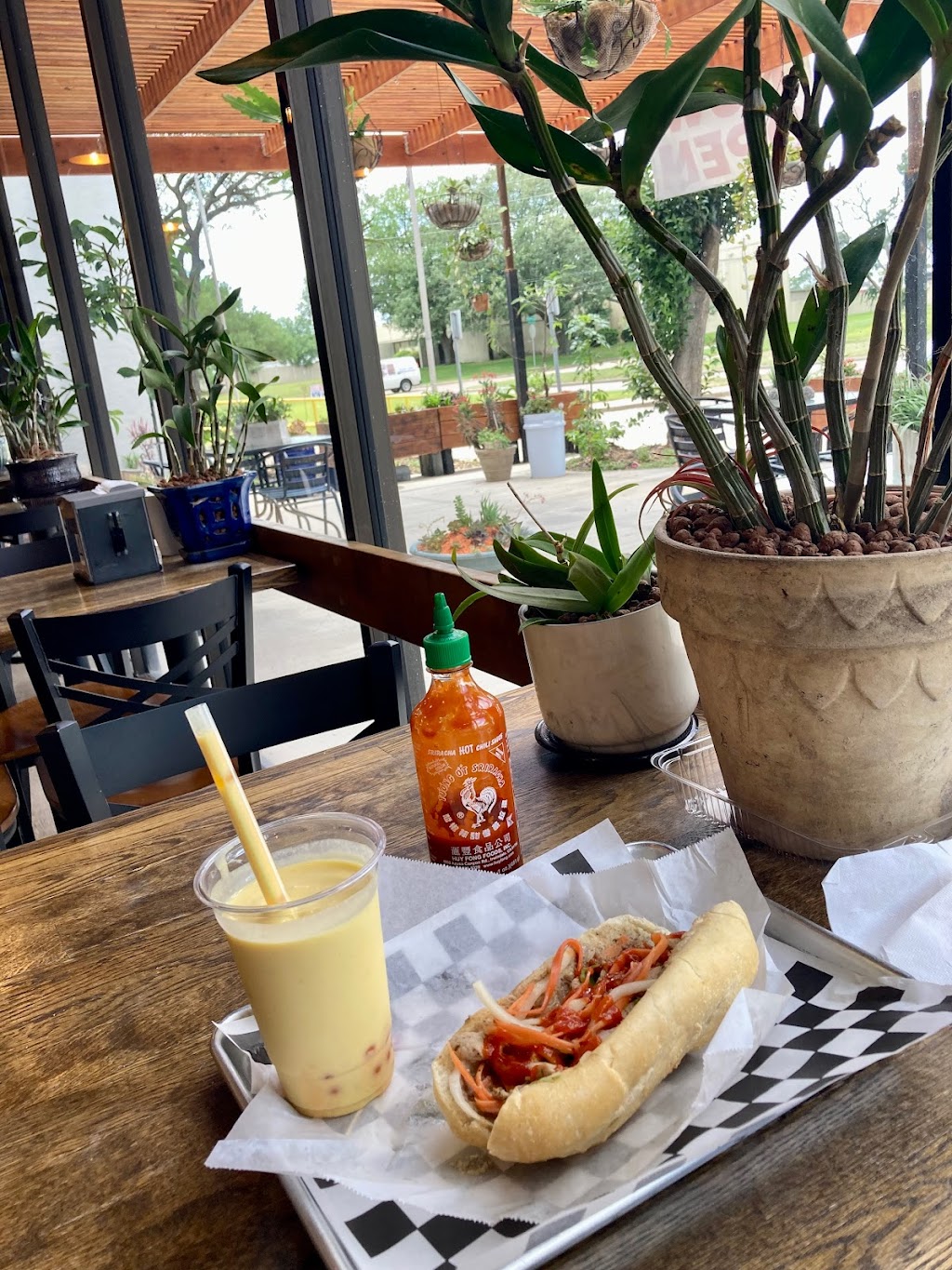 Red Monkey | restaurant | 10887 S Wilcrest Dr Suite B, Houston, TX 77099, USA | 2814165061 OR +1 281-416-5061