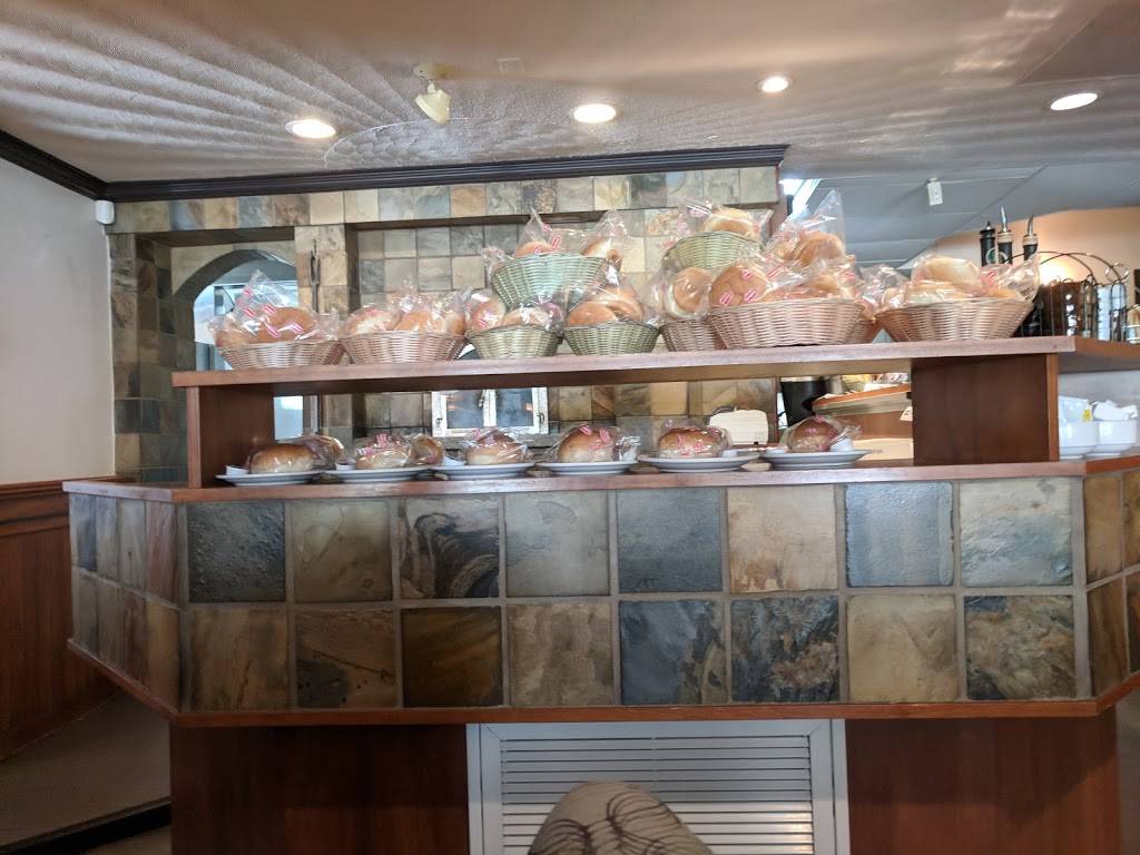 Pizzeria Demers | restaurant | 936 Rue du Conseil, Sherbrooke, QC J1G 1L7, Canada | 8195642811 OR +1 819-564-2811