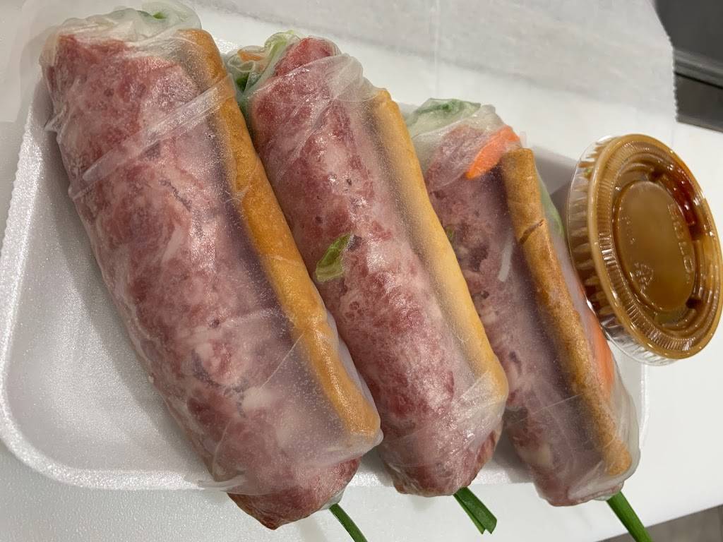 Banh Mì Mia | cafe | 461 Belmont Ave, Springfield, MA 01108, USA | 4138882223 OR +1 413-888-2223