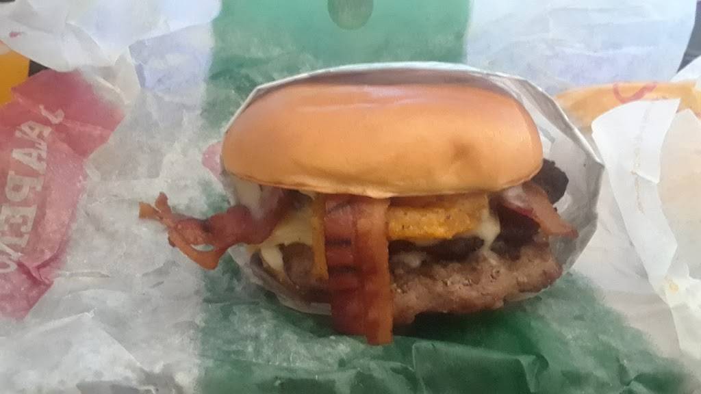 Carls Jr. / Green Burrito | meal takeaway | 2615 Broadway, Sacramento, CA 95818, USA | 9164542861 OR +1 916-454-2861