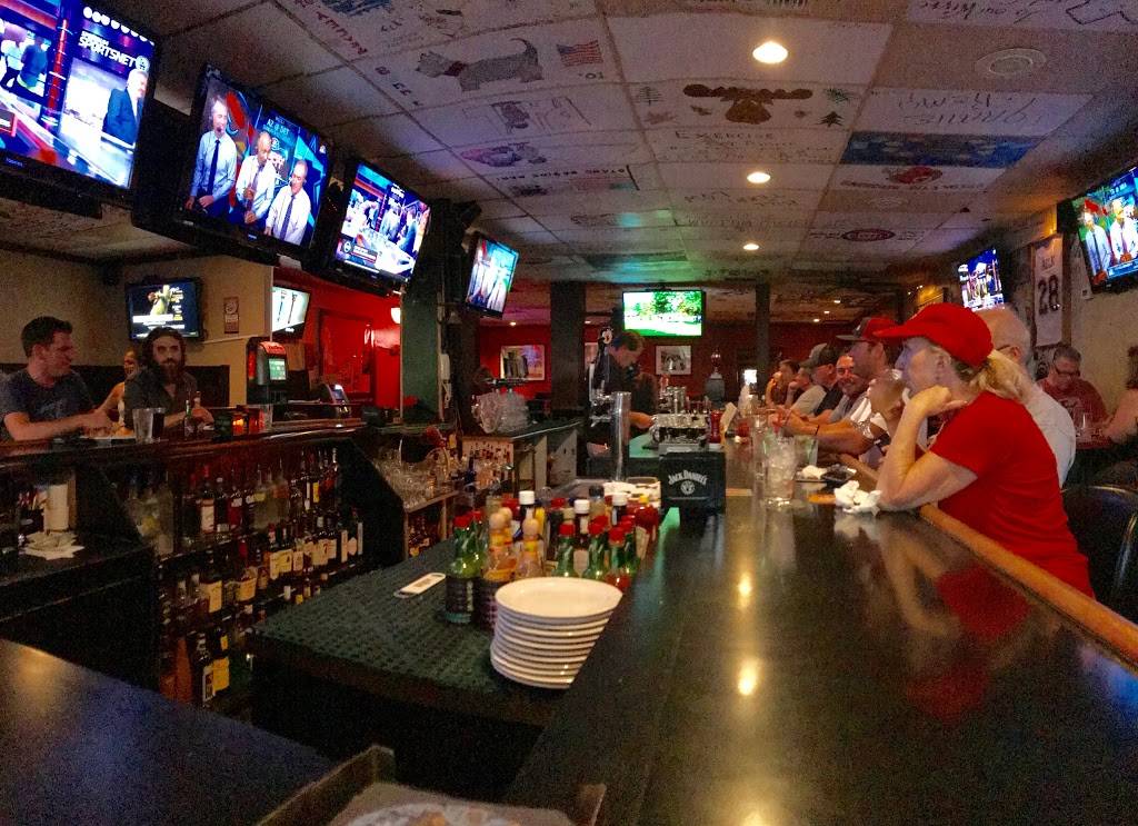 Grunions Sports Bar & Grill | restaurant | 1501 N Sepulveda Blvd, Manhattan Beach, CA 90266, USA | 3105459910 OR +1 310-545-9910