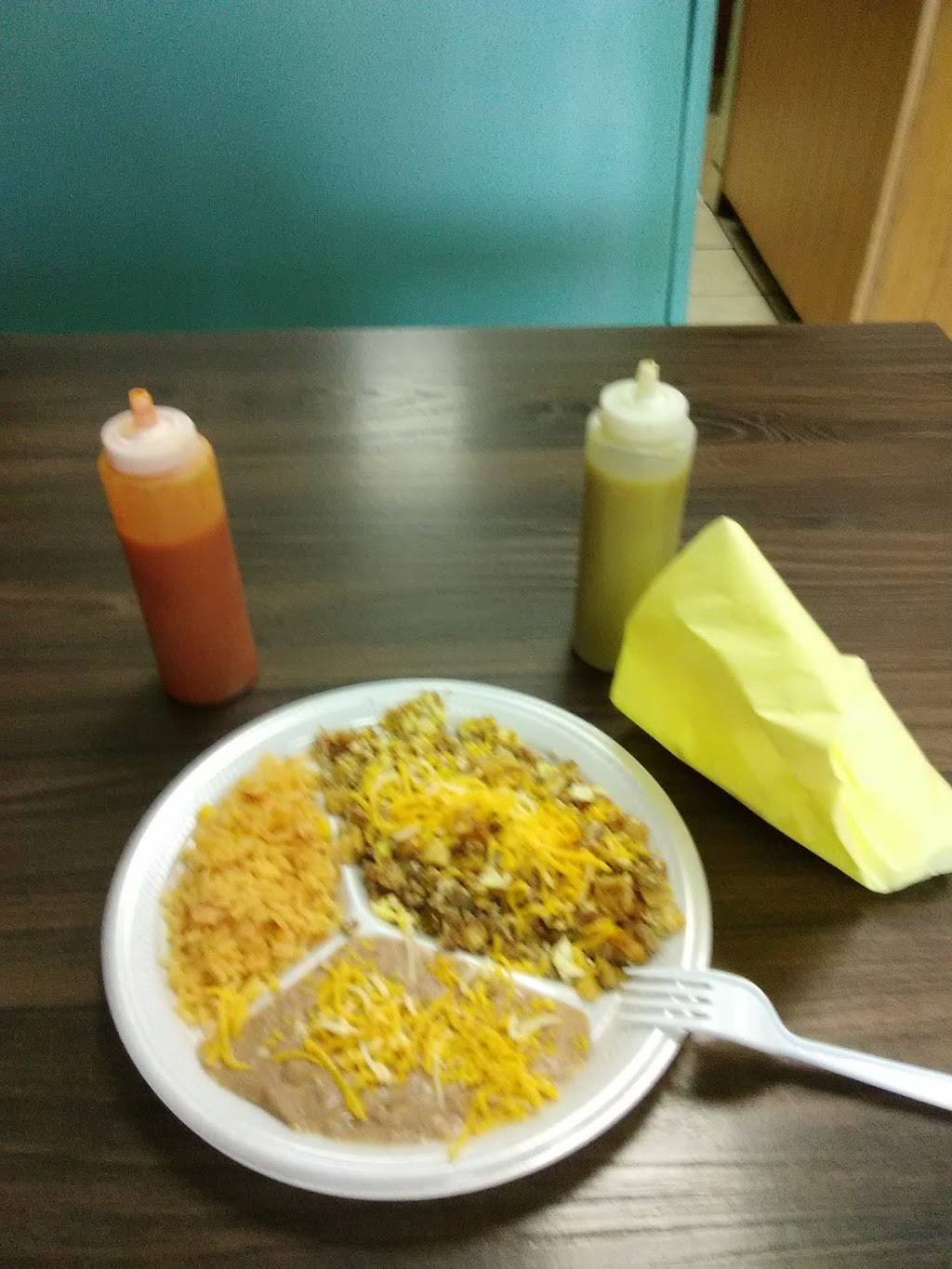 Yulianas mexican food | restaurant | 2473 S Higley Rd #103, Gilbert, AZ 85295, USA | 4808221644 OR +1 480-822-1644