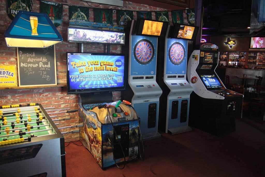 Brew Sports Pub West | restaurant | 8041 N Mesa St, El Paso, TX 79932, USA | 9158420717 OR +1 915-842-0717