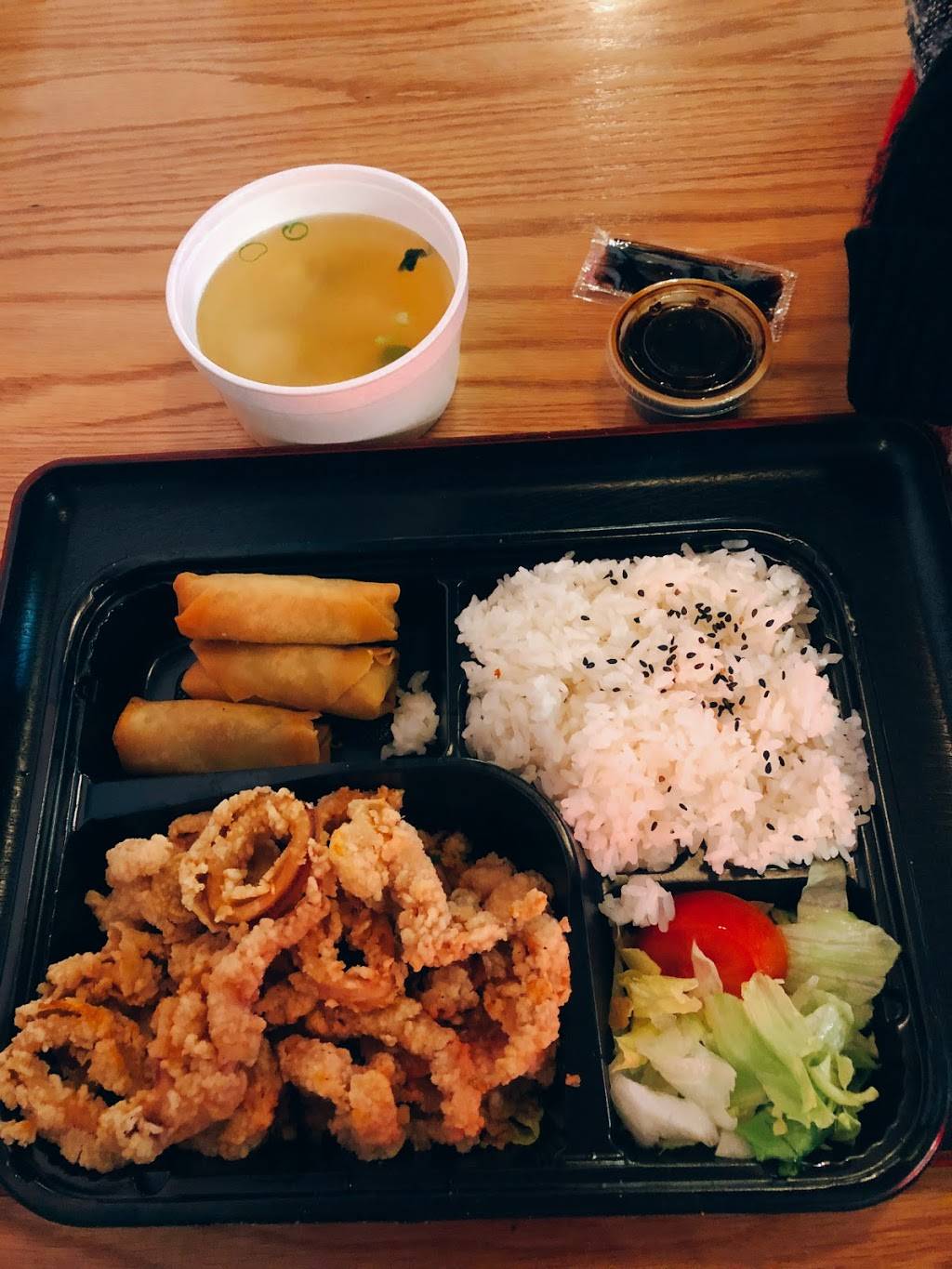 Chichop | restaurant | 2352 Yonge St, Toronto, ON M4P 2E6, Canada | 4163226860 OR +1 416-322-6860