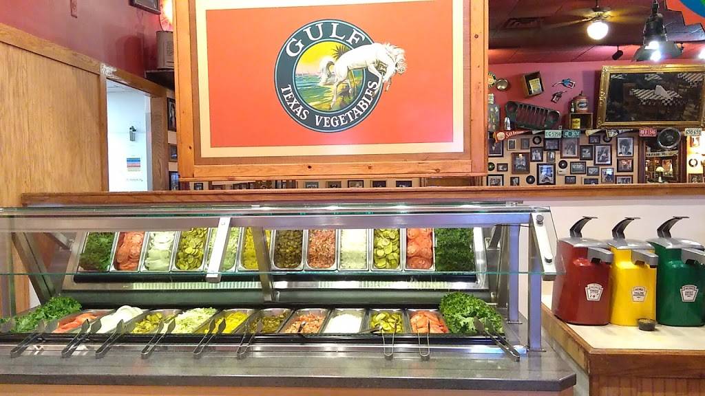 Fuddruckers | restaurant | 40955 Van Dyke Ave, Sterling Heights, MI 48313, USA | 5869777760 OR +1 586-977-7760