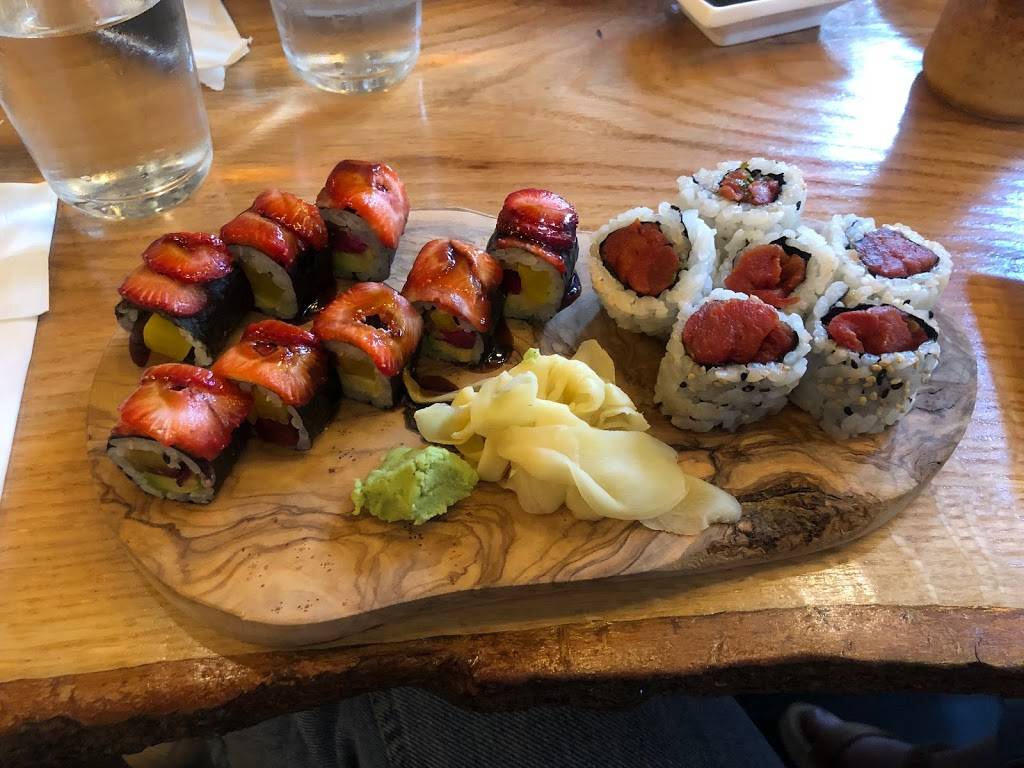 Tomo Sushi & Ramen | restaurant | 228 Arch St, Philadelphia, PA 19106, USA | 2675190209 OR +1 267-519-0209