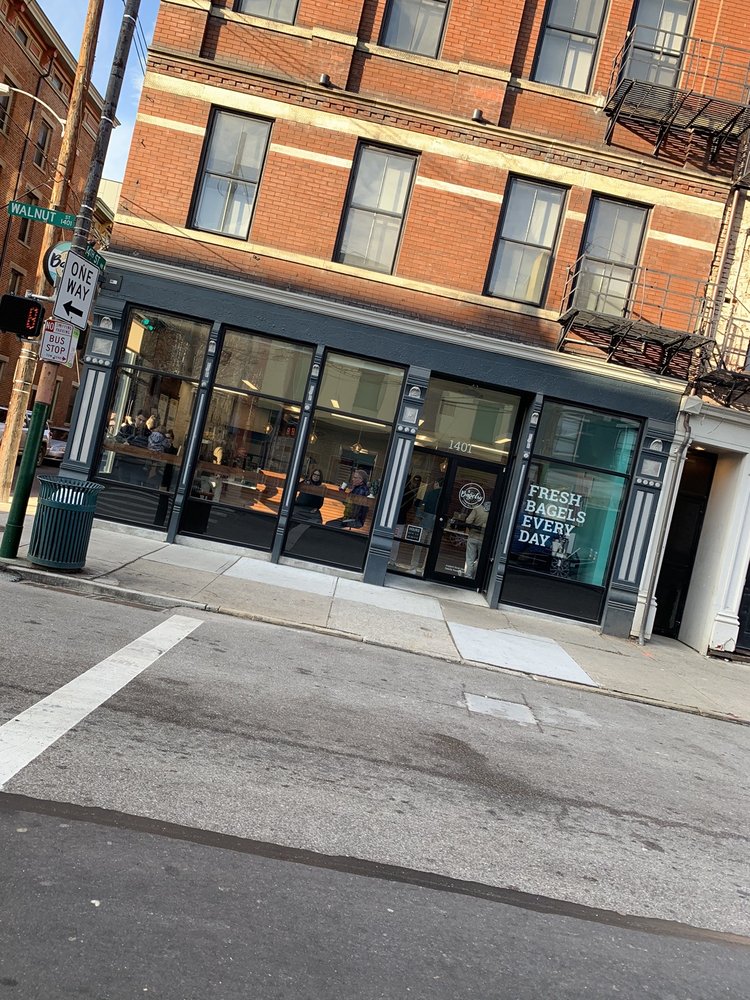 The Bagelry | bakery | 1401 Walnut St, Cincinnati, OH 45202, USA | 5139750631 OR +1 513-975-0631