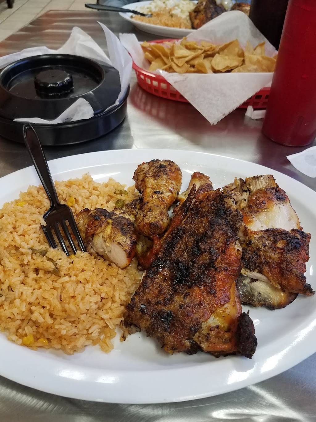 Los Tres Pollos | restaurant | 525 E Rosecrans Ave, Compton, CA 90221, USA | 3107633913 OR +1 310-763-3913
