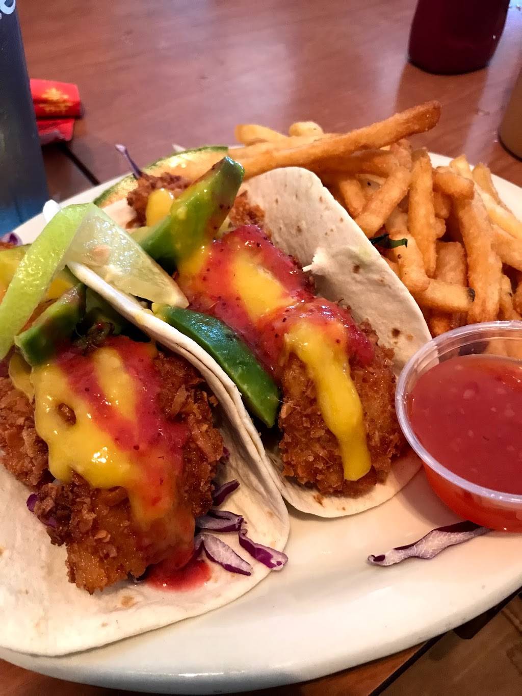 Saltwater Smokehouse | restaurant | 10251 Stringfellow Rd, St James City, FL 33956, USA | 2392828811 OR +1 239-282-8811