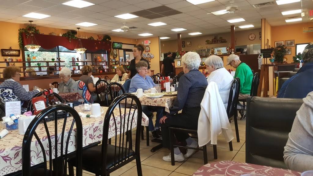 Golden Egg Pancake House | restaurant | 305 N Nappanee St, Elkhart, IN 46514, USA | 5742666400 OR +1 574-266-6400