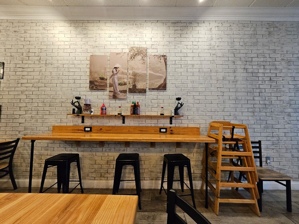 House of Pho - Pensacola | restaurant | 6245 N Davis Hwy Suite A, Pensacola, FL 32504, USA | 8509032092 OR +1 850-903-2092