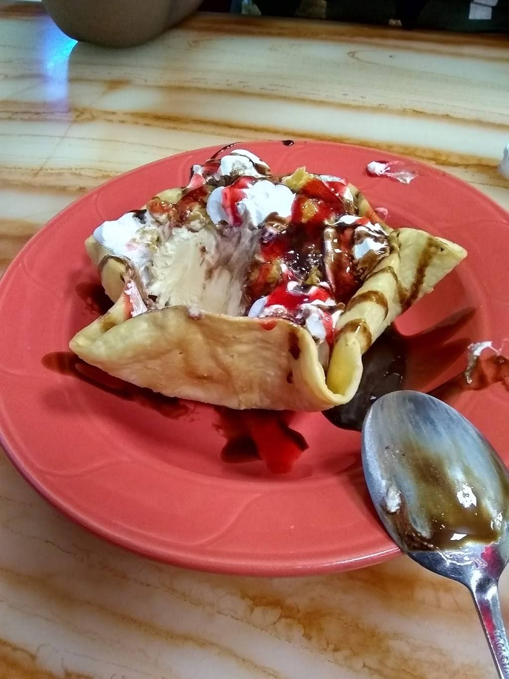 China Buffet | restaurant | 1207 S Main St, Sikeston, MO 63801, USA | 5734729899 OR +1 573-472-9899