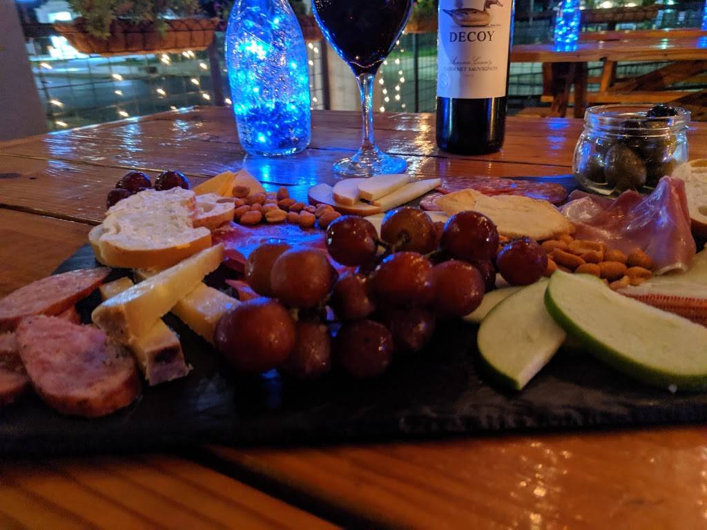 The Branch | restaurant | 7710 Long Point Rd, Houston, TX 77055, USA | 8326236725 OR +1 832-623-6725