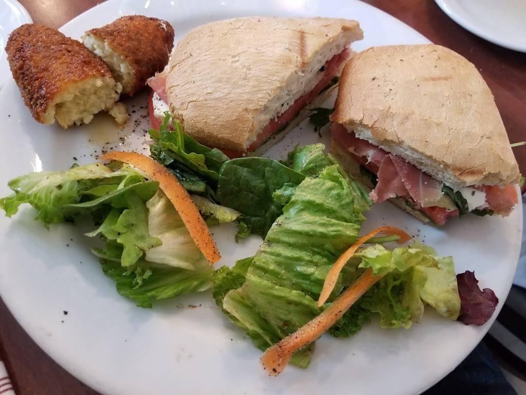 Bacio | restaurant | 12 N Salem Rd, Cross River, NY 10518, USA | 9147632233 OR +1 914-763-2233