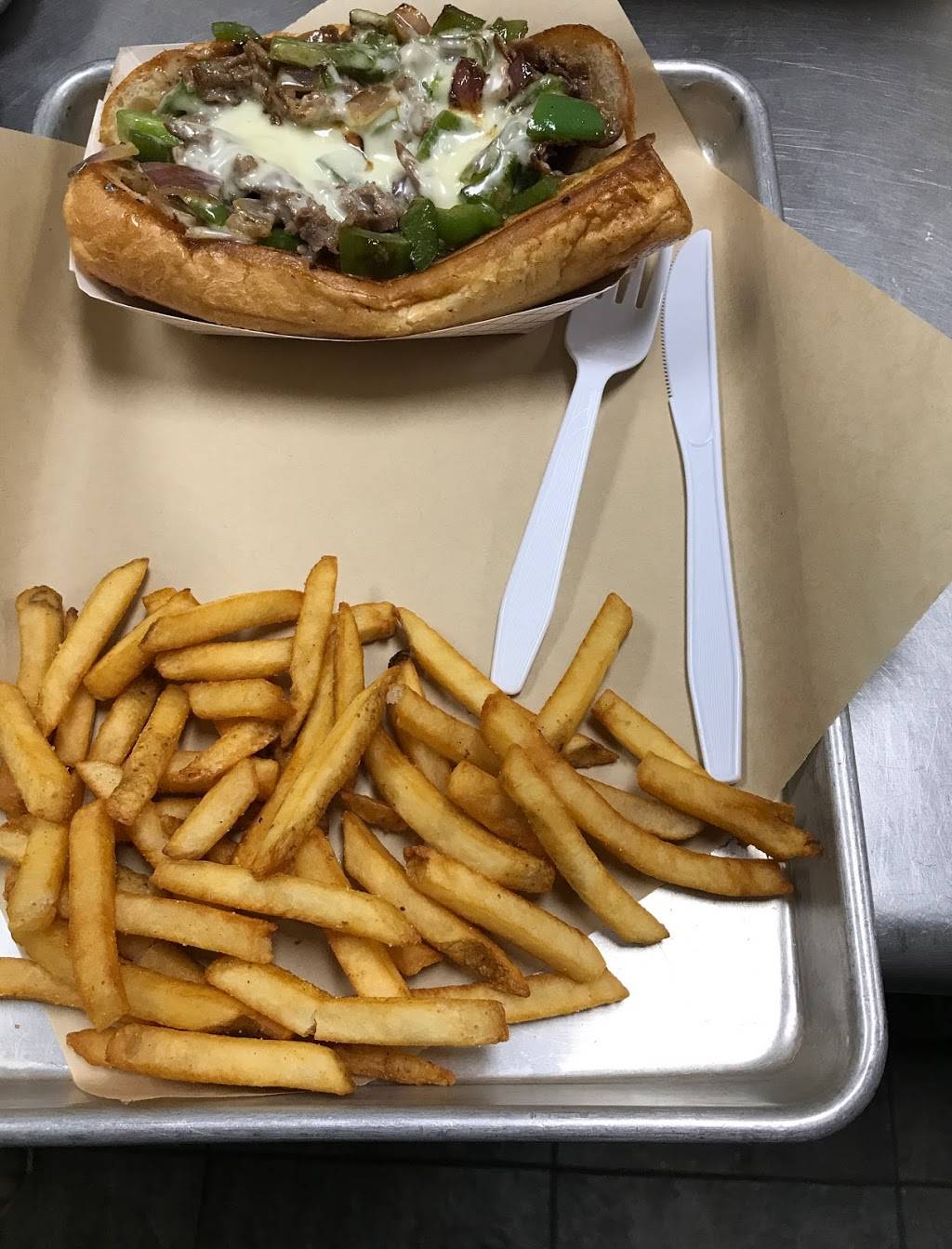 Wing House Grill Watkinsville | restaurant | 64 N Main St, Watkinsville, GA 30677, USA | 7067056370 OR +1 706-705-6370