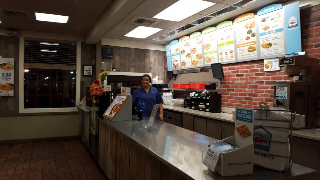 Captain Ds | restaurant | 1215 N 21st St, Newark, OH 43055, USA | 7403661107 OR +1 740-366-1107