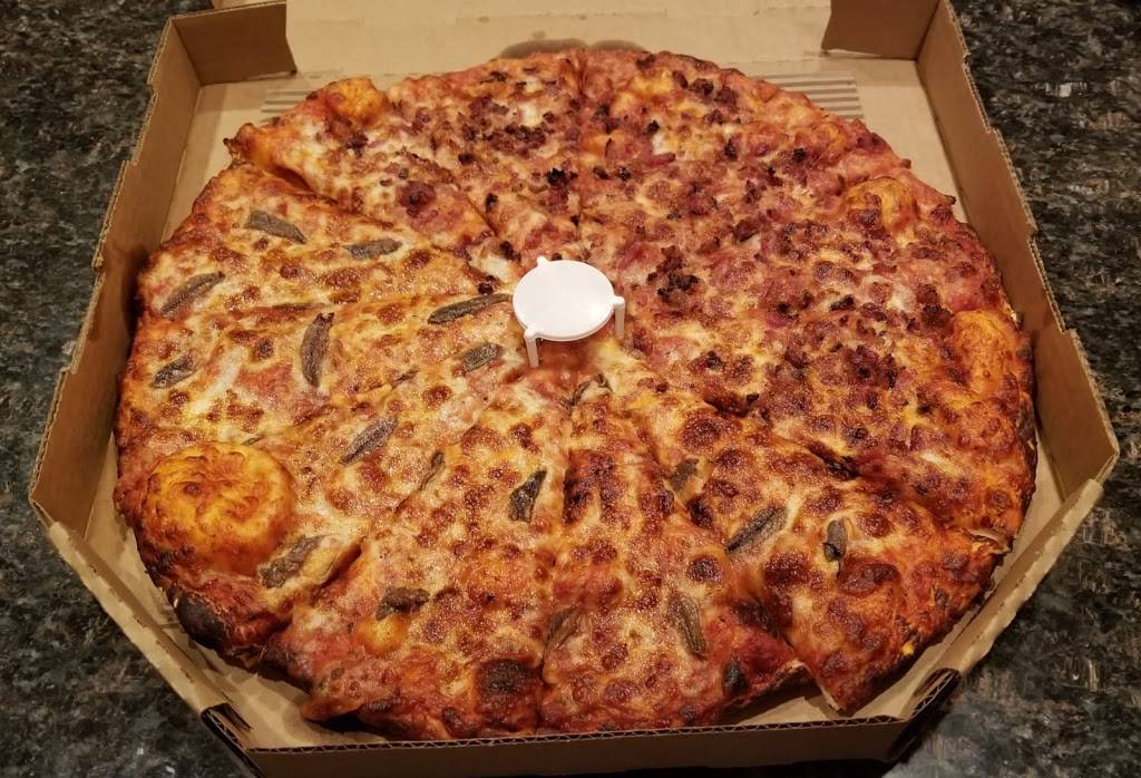 Round Table Pizza | meal delivery | 16534 Soledad Canyon Rd, Canyon Country, CA 91387, USA | 6612528000 OR +1 661-252-8000