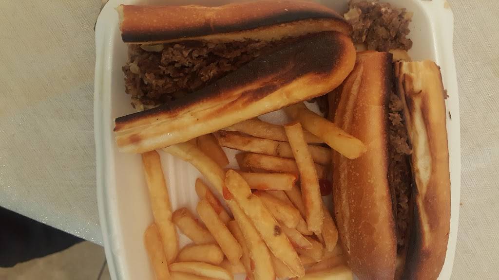 New England Pizza | restaurant | 6728 Bustleton Ave, Philadelphia, PA 19149, USA | 2153320400 OR +1 215-332-0400