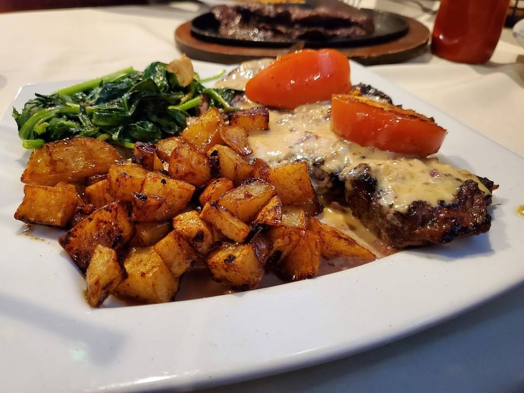 El Aguila Dorada | restaurant | 412 Broadway, Bayonne, NJ 07002, USA | 2013319100 OR +1 201-331-9100