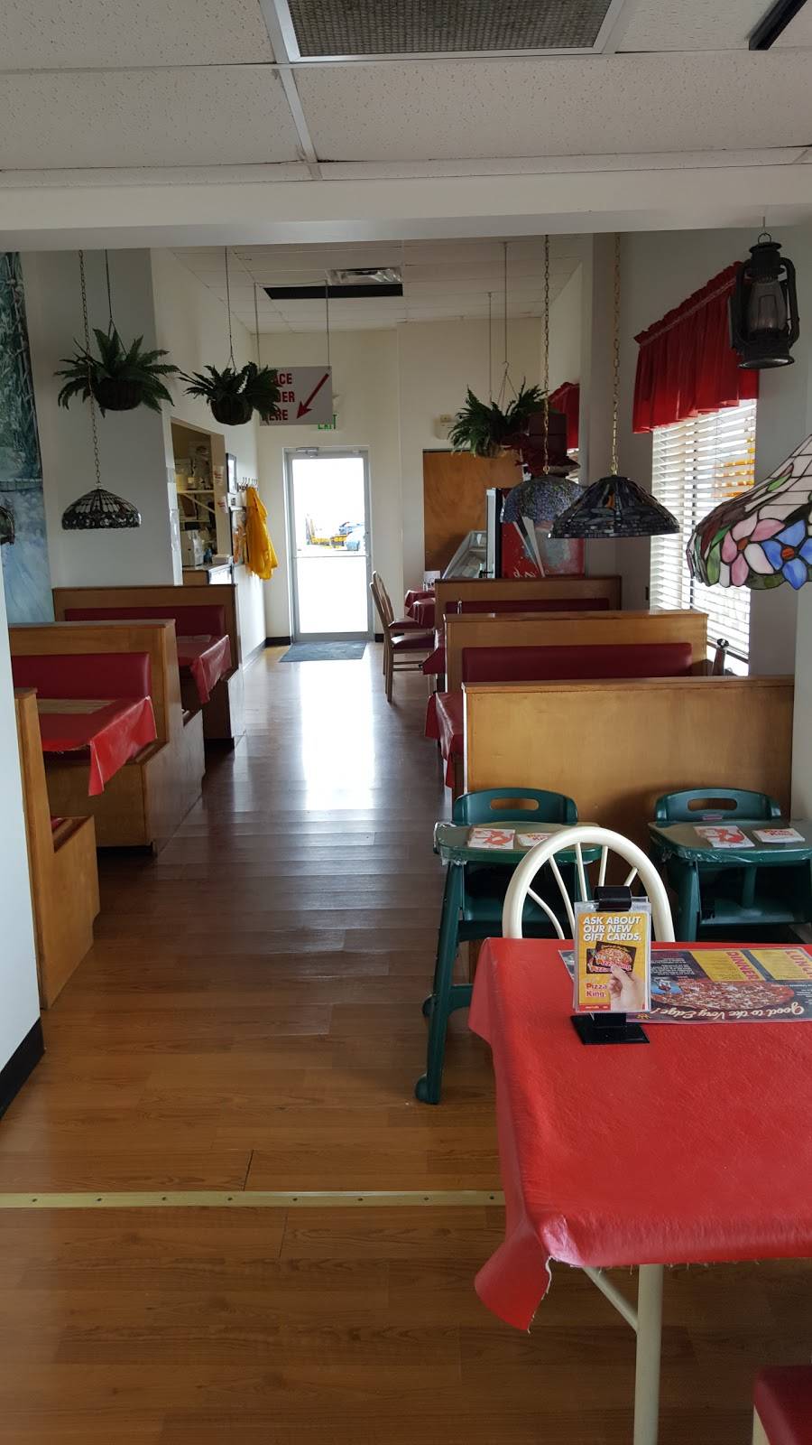 Pizza King | meal delivery | 6550 W Broadway, McCordsville, IN 46055, USA | 3173352426 OR +1 317-335-2426