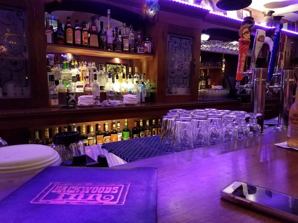 Backwoods Inn | restaurant | 17846 Sierra Hwy, Canyon Country, CA 91351, USA | 6612525522 OR +1 661-252-5522