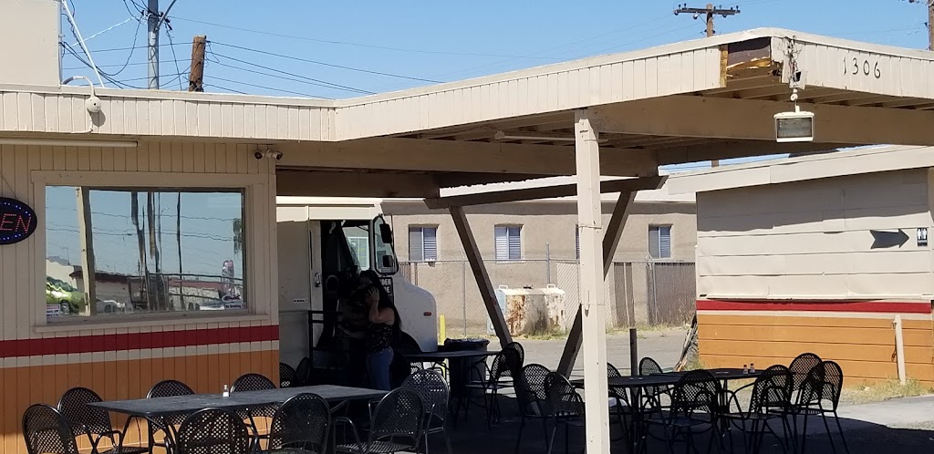 Sopes Yogi | restaurant | 1300 S 4th Ave, Yuma, AZ 85364, USA | 9282485788 OR +1 928-248-5788