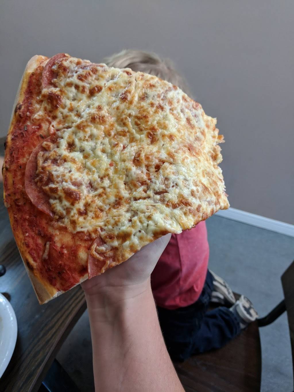 La Pizzeria | restaurant | 17 Dundas St W, Napanee, ON K7R 1Z3, Canada | 6133543361 OR +1 613-354-3361