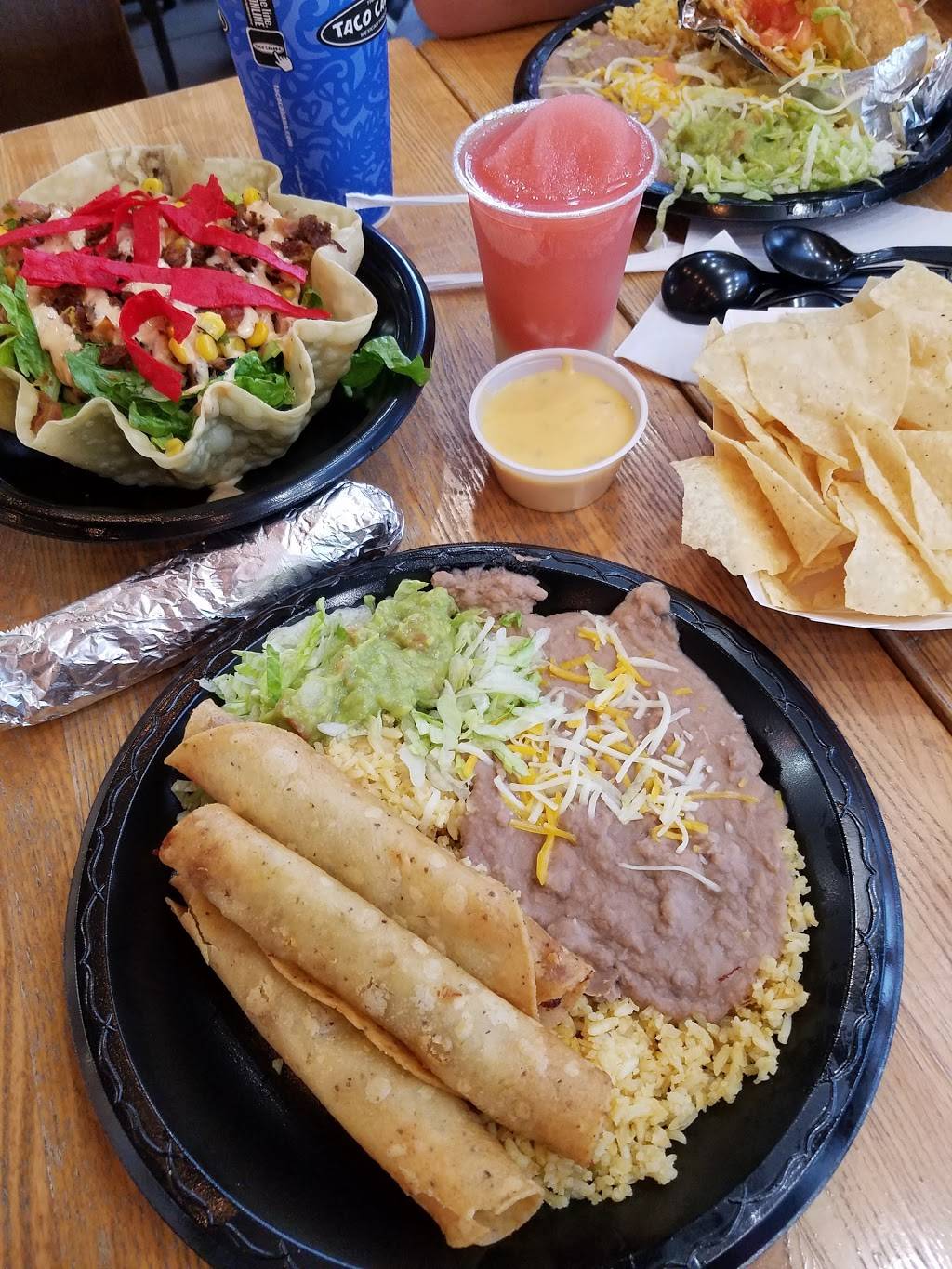 Taco Cabana | restaurant | 610 E Whitney St, Houston, TX 77018, USA | 7138644233 OR +1 713-864-4233