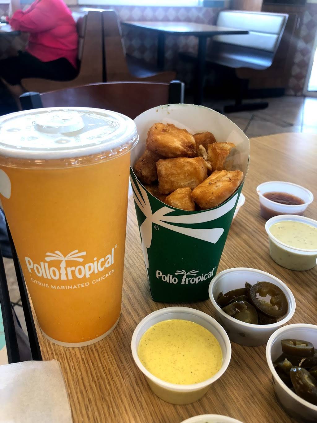 Pollo Tropical | restaurant | 8200 NW 27th Ave, Miami, FL 33147, USA | 3058357233 OR +1 305-835-7233