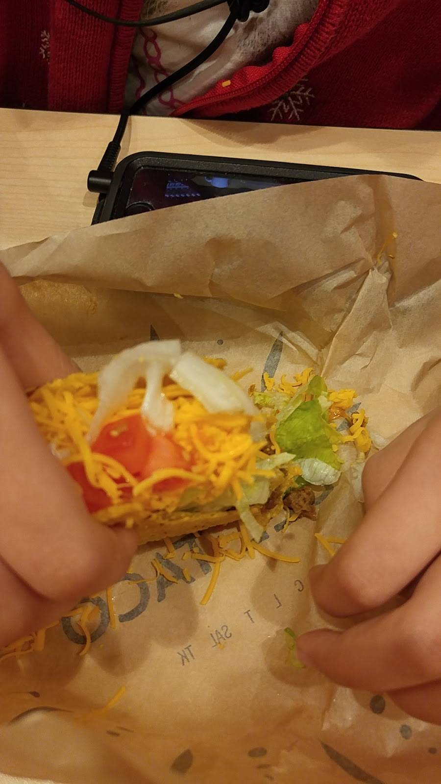 Del Taco | meal takeaway | 1219 E Ontario Ave, Corona, CA 92881, USA | 9512793230 OR +1 951-279-3230