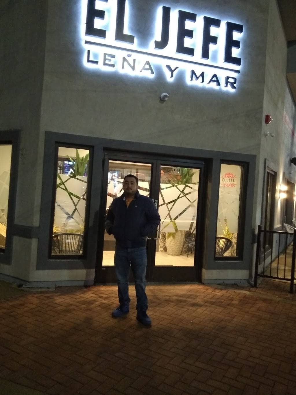 El Jefe - Leña y Mar | restaurant | 1271 N Lake St, Aurora, IL 60506, USA | 6303403328 OR +1 630-340-3328