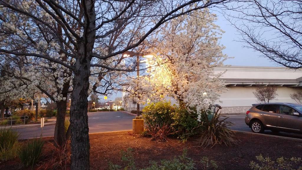 Starbucks | cafe | 4033 Cavitt Stallman Rd, Granite Bay, CA 95746, USA | 9167715212 OR +1 916-771-5212