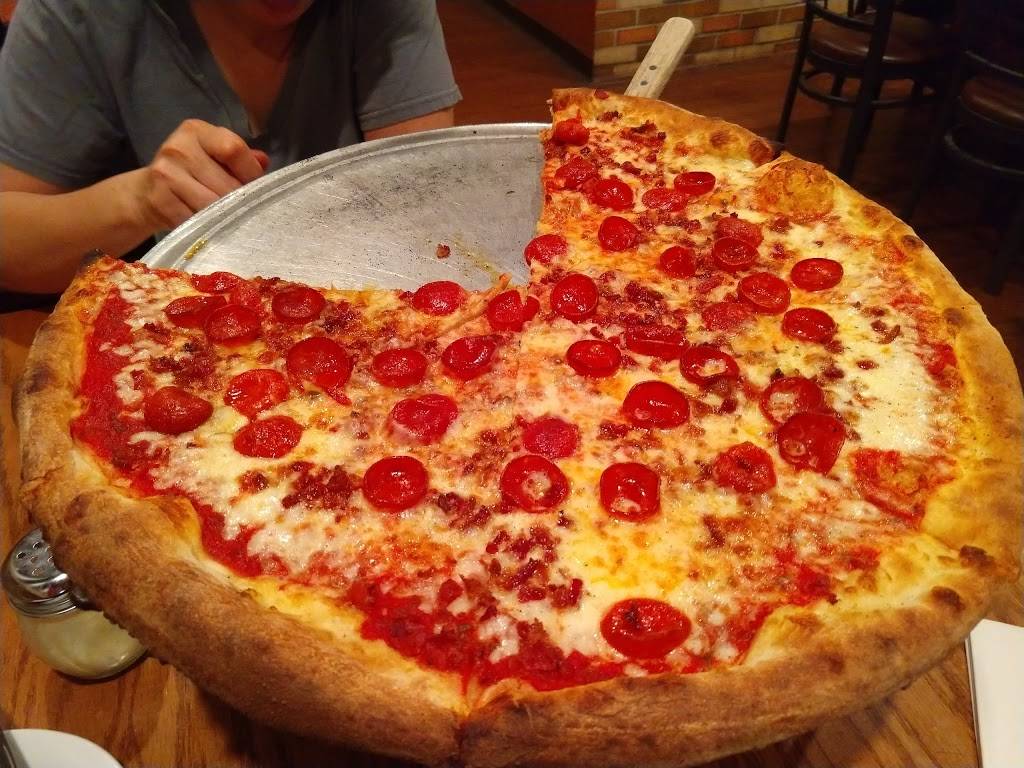 Bocca Lupos Coal Oven Pizza | restaurant | 1900 Tamiami Trail, Port Charlotte, FL 33948, USA | 9412069653 OR +1 941-206-9653