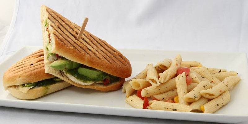 The Vine Street Deli | restaurant | 1621, 1241 Vine St, Los Angeles, CA 90038, USA | 3234643364 OR +1 323-464-3364