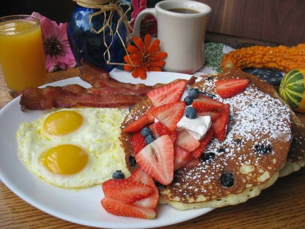 Wishbone Restaurant | meal delivery | 3300 N Lincoln Ave, Chicago, IL 60657, USA | 7735492663 OR +1 773-549-2663