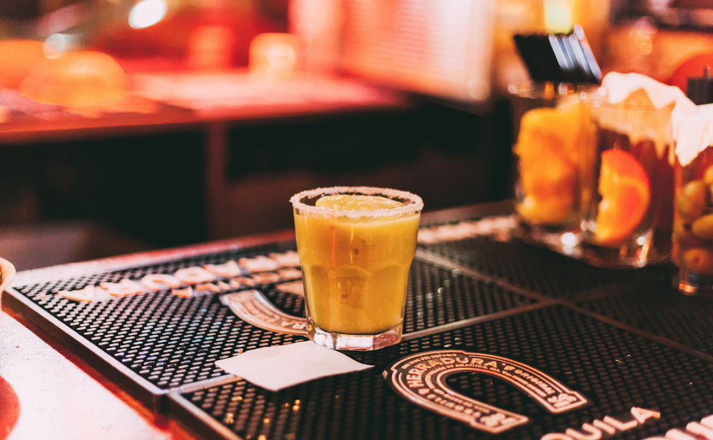 Laredos Grill | restaurant | 555 Aloha St, Seattle, WA 98109, USA | 2062181040 OR +1 206-218-1040