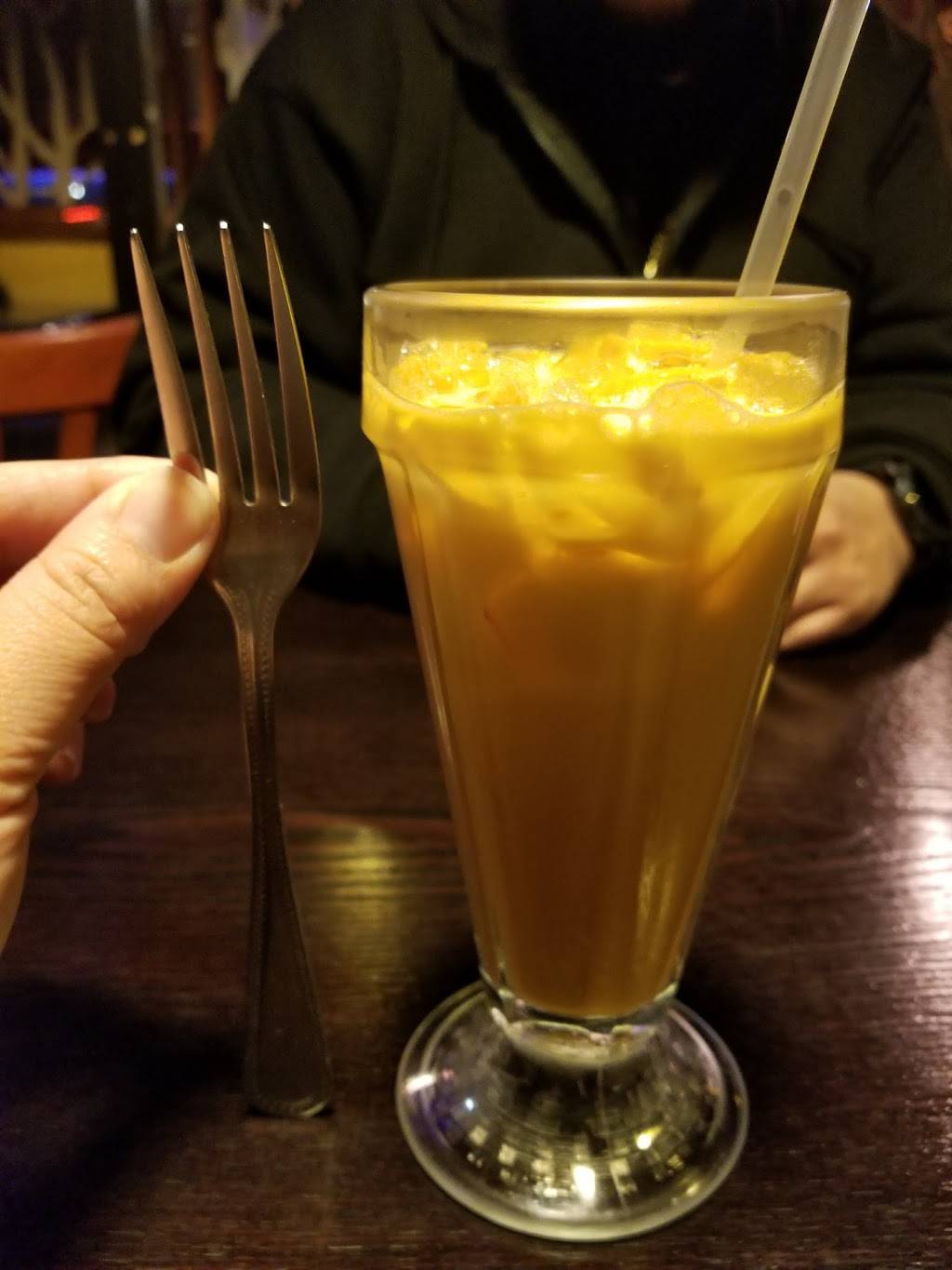 Chada Thai Cuisine | restaurant | 1420 N Palm Canyon Dr, Palm Springs, CA 92262, USA | 7603223992 OR +1 760-322-3992