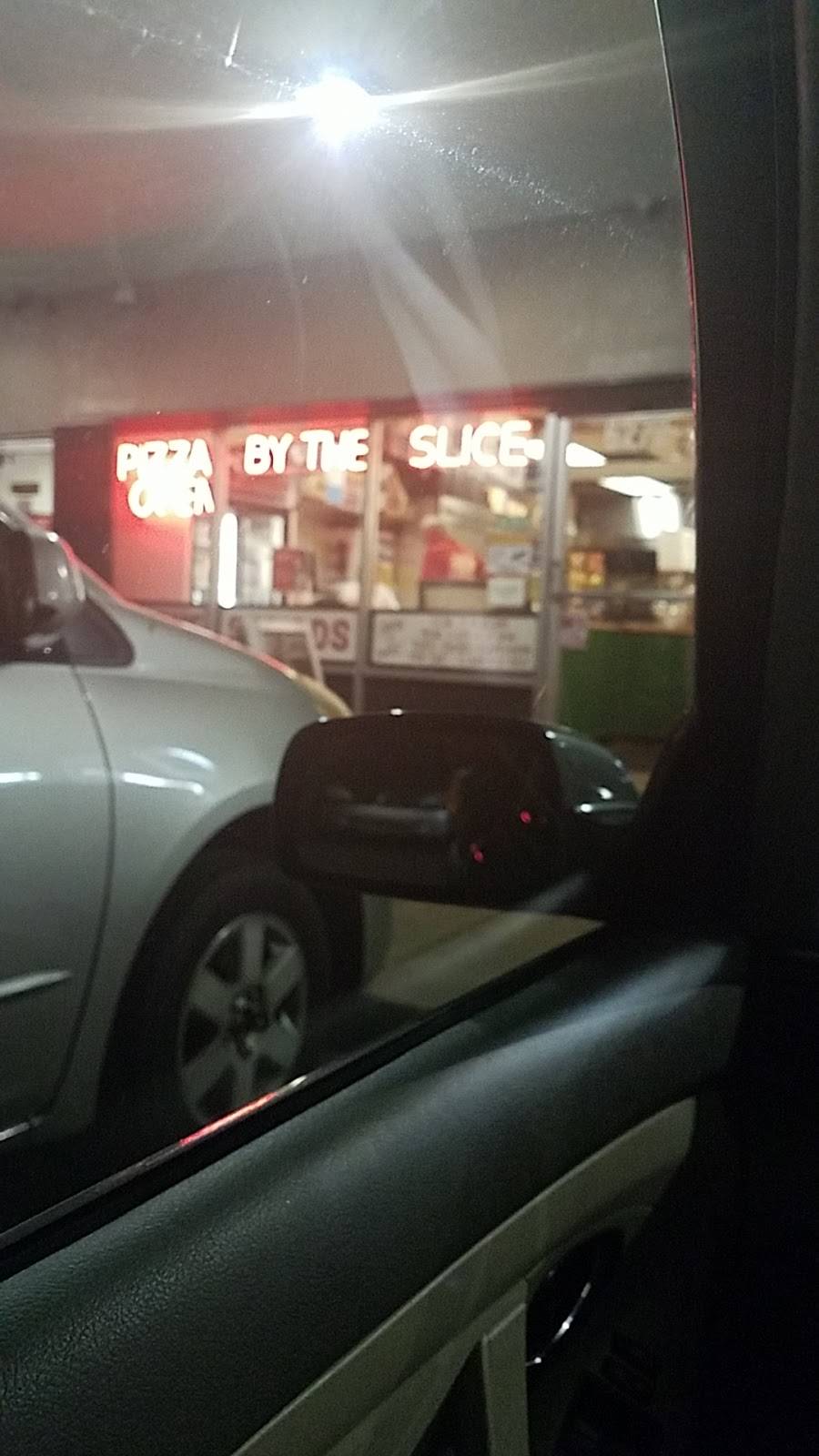 Nolas Pizza | meal takeaway | 6272 Forest Hill Blvd, Greenacres, FL 33415, USA | 5619643518 OR +1 561-964-3518