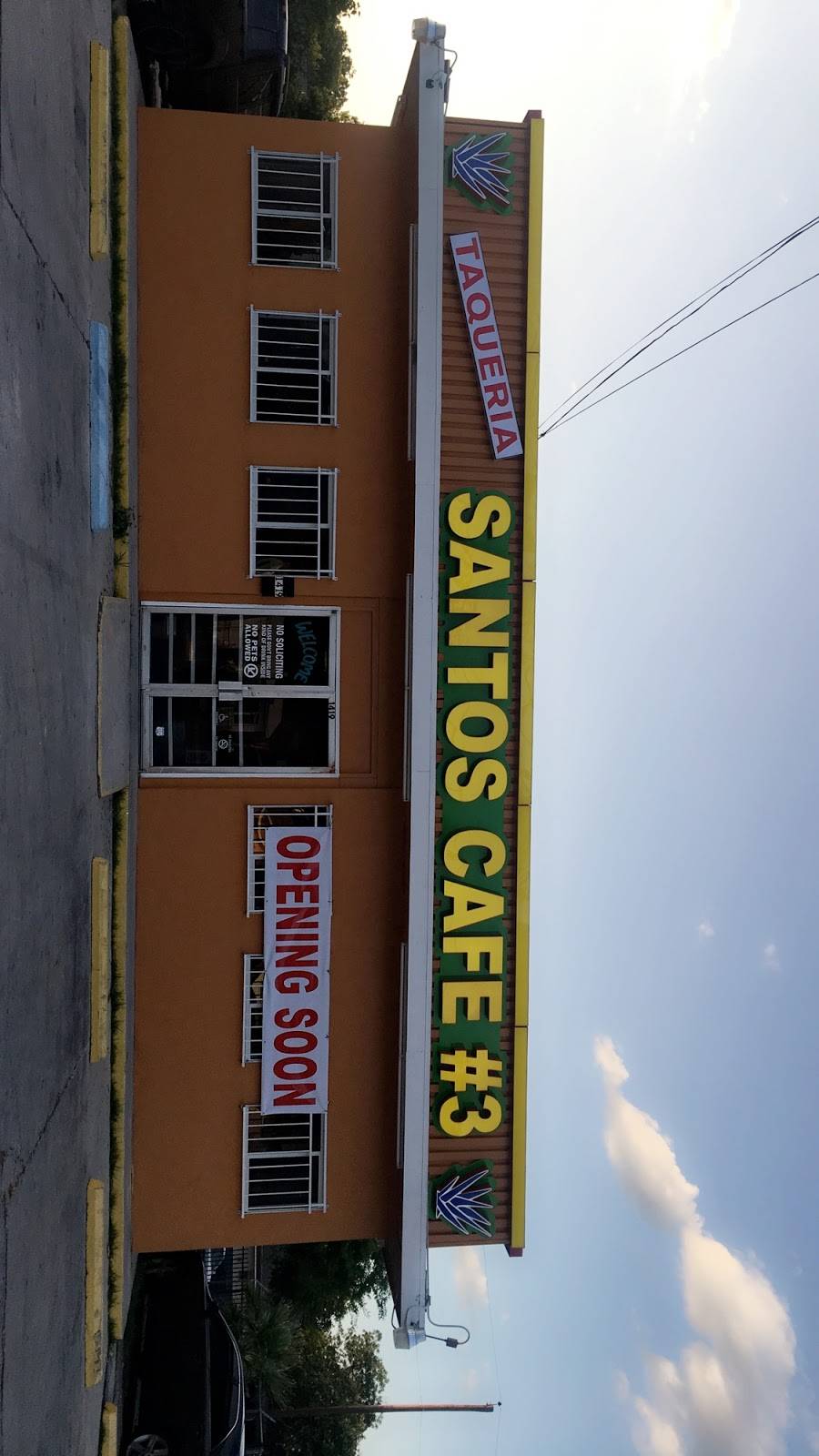 Santos Cafe #3 | restaurant | 1419 Castroville Rd, San Antonio, TX 78237, USA | 2105602075 OR +1 210-560-2075