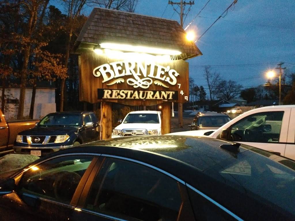 Bernies Dining Depot | restaurant | 749 James St, Chicopee, MA 01020, USA | 4135399268 OR +1 413-539-9268