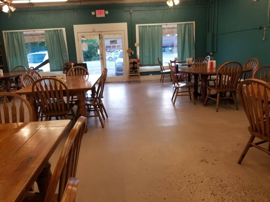 Out To Eat | restaurant | 139 S Main St, Six Mile, SC 29682, USA | 8645063928 OR +1 864-506-3928