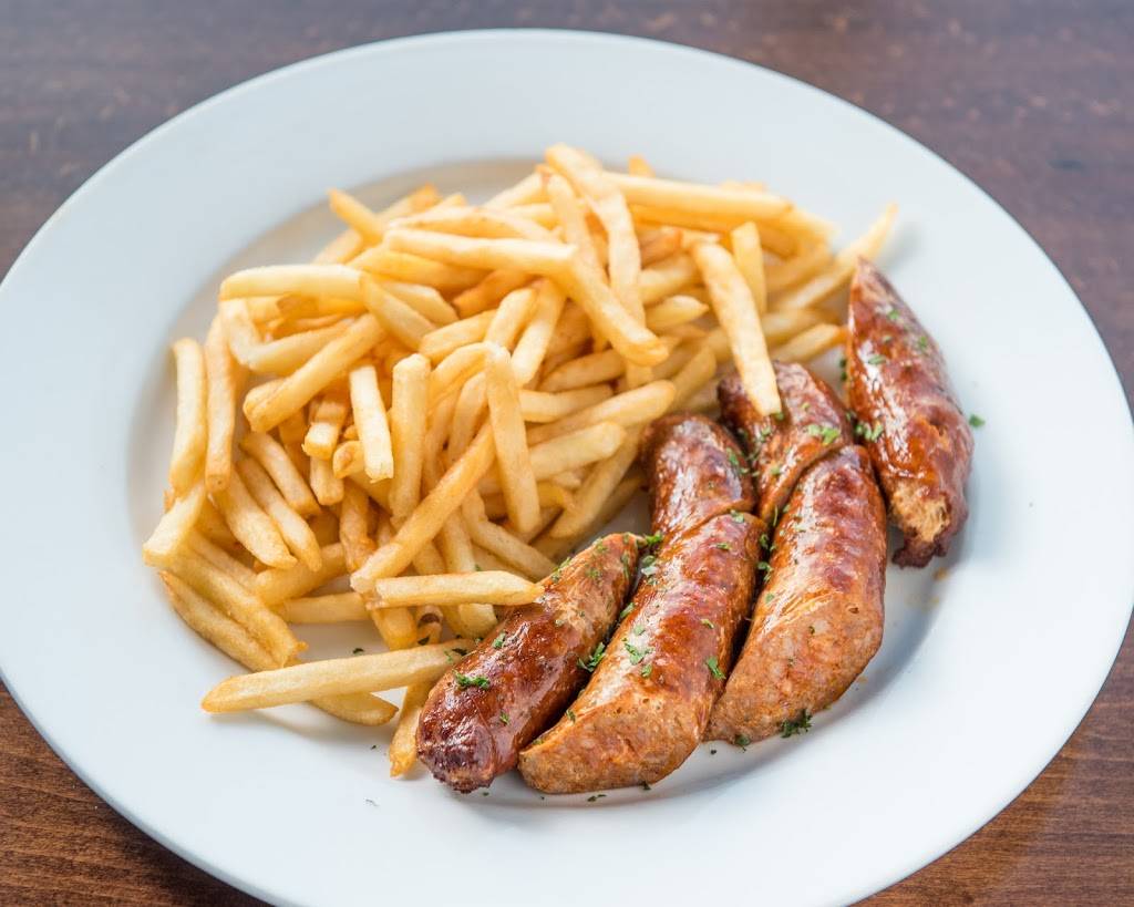 Mangos Restobar | restaurant | 7B Everett St, Revere, MA 02151, USA | 7816292966 OR +1 781-629-2966