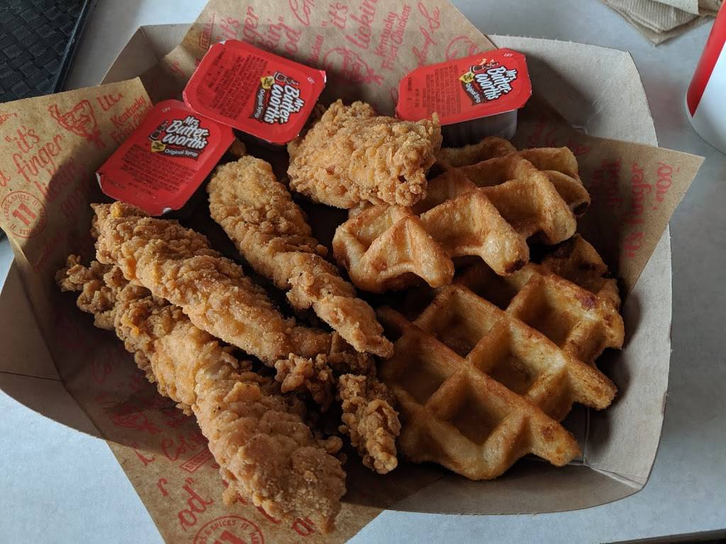 KFC | restaurant | 4642 Mahoning Ave, Austintown, OH 44515, USA | 3307999719 OR +1 330-799-9719