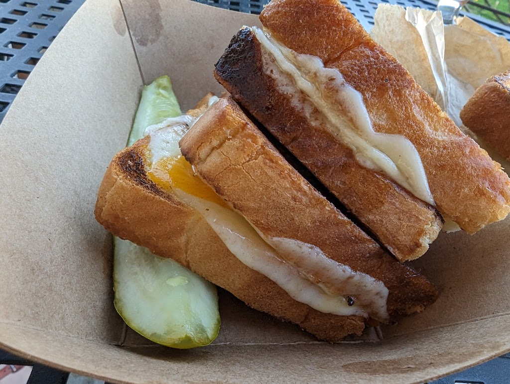 Beacon Off The Path | restaurant | 2201 E 46th St Suite 203, Indianapolis, IN 46205, USA | 4632028405 OR +1 463-202-8405