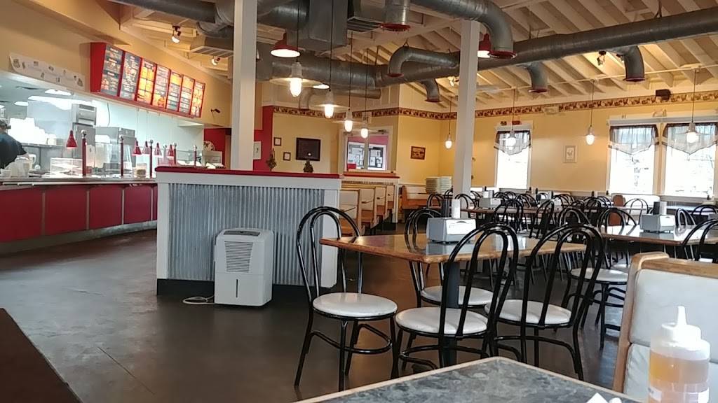 Charlies Chicken | restaurant | 4747 S 33rd W Ave, Tulsa, OK 74107, USA | 9184471115 OR +1 918-447-1115